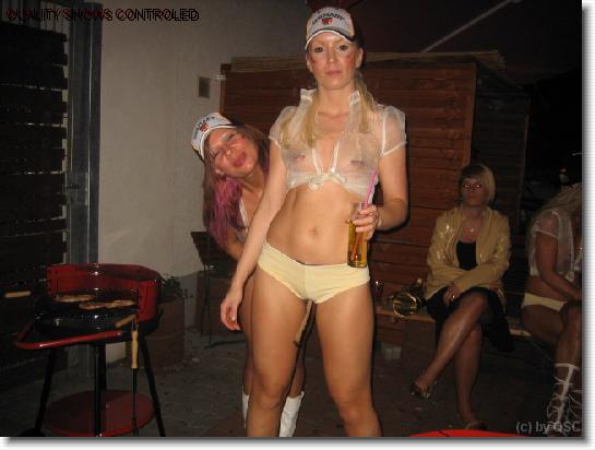 barbecue disco girls frankfurt_0000006.jpg